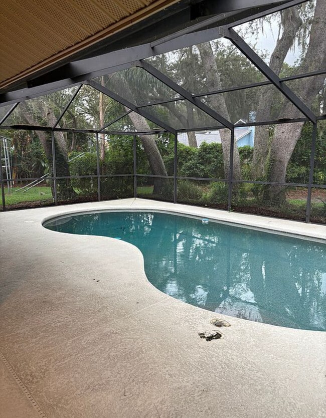 property at 2536 Mason Oaks Dr