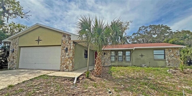 123 Galiano Ct in Spring Hill, FL - Foto de edificio - Building Photo