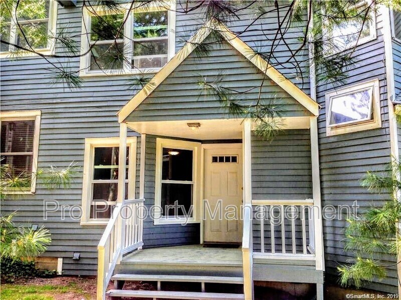 167 Old Foxon Rd in New Haven, CT - Building Photo