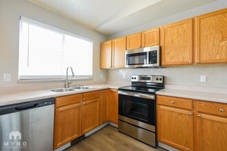 5463 Ridge Hollow Way in Salt Lake City, UT - Building Photo - Building Photo