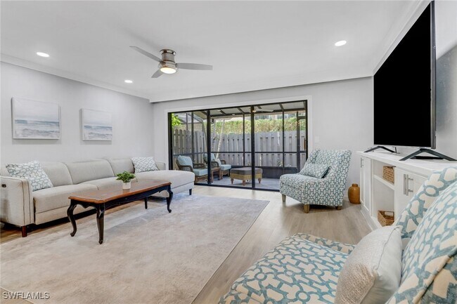 790 Meadowland Dr in Naples, FL - Building Photo - Building Photo