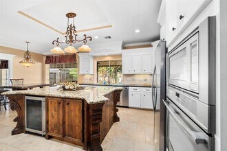 4111 Rock Springs Dr in Houston, TX - Building Photo - Building Photo