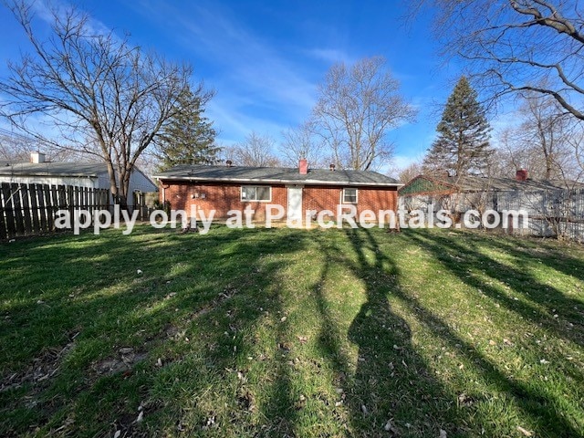 3931 Arquette Dr in Indianapolis, IN - Foto de edificio - Building Photo