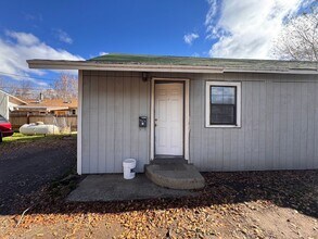 1410 3rd St in Susanville, CA - Building Photo - Building Photo