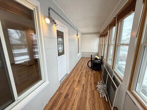 916 1st St SE in Rochester, MN - Building Photo - Building Photo