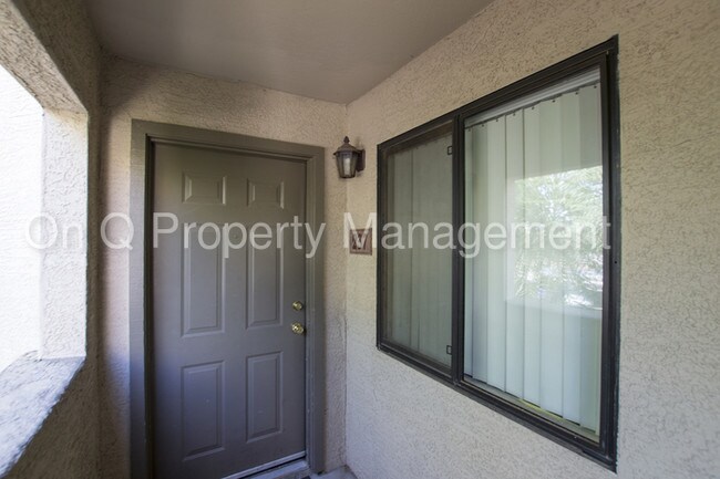 1287 N Alma School Rd-Unit -UNIT 237 in Chandler, AZ - Building Photo - Building Photo