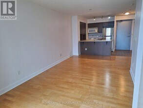 255 Richmond St E in Toronto, ON - Building Photo - Building Photo