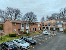 3065 Lenester Dr Apartments