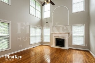 3274 Brooksong Way in Dacula, GA - Foto de edificio - Building Photo