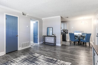 Terra Bella Apartments in Lawton, OK - Building Photo - Interior Photo
