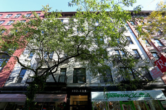 132-134 Thompson St in New York, NY - Building Photo - Building Photo