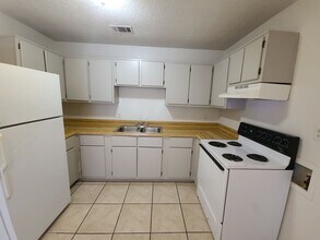 6188 Woodlands Dr in Milton, FL - Building Photo - Building Photo
