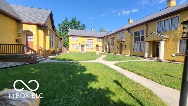property at 1912 N Talbott St