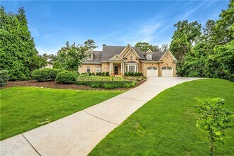 1280 Becket Dr NE in Atlanta, GA - Building Photo - Building Photo
