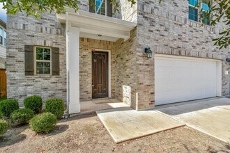 9111 Gage Dr in Austin, TX - Building Photo - Building Photo