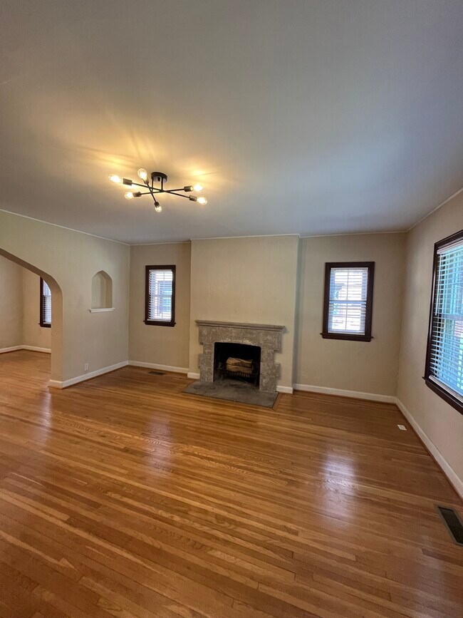 1725 King Ave, Unit A