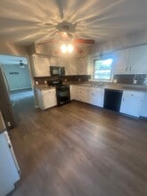 520 E Mulberry St in Chatham, IL - Building Photo - Building Photo