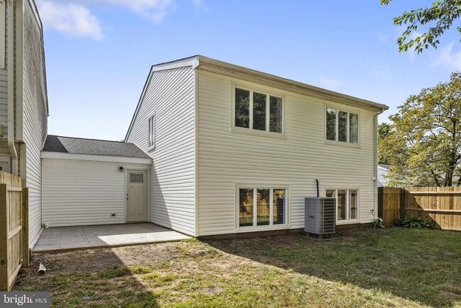 111 Hidden Valley Ln in Newtown, PA - Building Photo - Building Photo