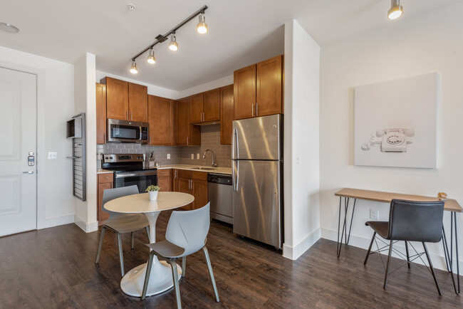 650 S Main St-Unit -1359 in Fort Worth, TX - Building Photo - Building Photo