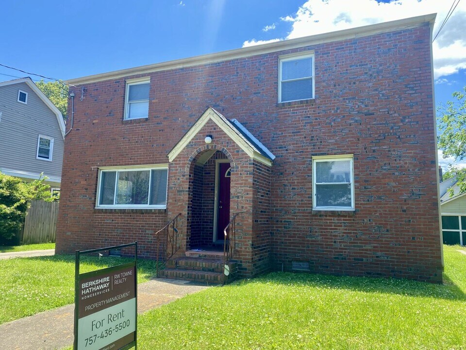 3619 Orange St, Unit ORA3619#2-PR in Norfolk, VA - Building Photo