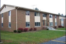Kearsley Creek Apartments in Ortonville, MI - Foto de edificio - Building Photo