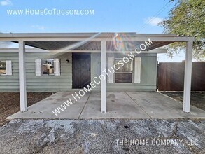 2548 E Glenn St in Tucson, AZ - Building Photo - Building Photo