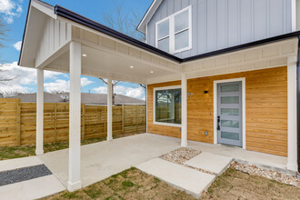 6401 Vioitha Dr in Austin, TX - Building Photo - Building Photo