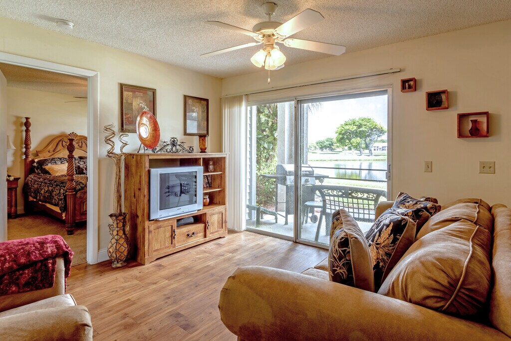 Clipper Cove Apartments in Boynton Beach, FL