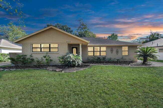 property at 4525 Waycross Dr