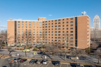 John F. Kennedy Arms in Elizabeth, NJ - Building Photo - Building Photo