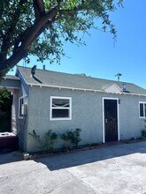 1728 W 55th St in Los Angeles, CA - Building Photo - Building Photo