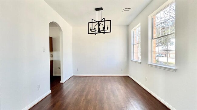 1102 Middle Brook Dr in Leander, TX - Building Photo - Building Photo