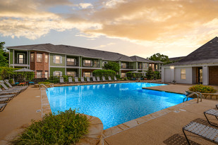 Reflections of Island Park Apartments