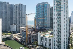 Viceroy Brickell in Miami, FL - Building Photo