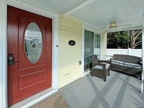 471 Main St in Northport, NY - Building Photo - Building Photo