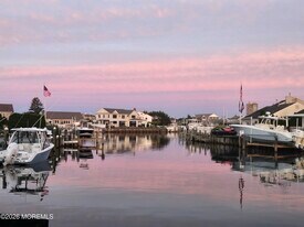 1518 Laguna Dr in Point Pleasant, NJ - Building Photo