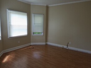 235 Starr St, Unit 1 in New Haven, CT - Building Photo - Building Photo