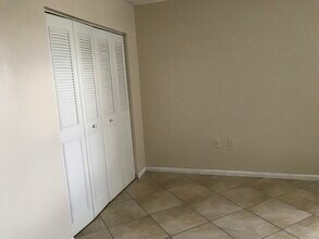 6280 NW 186th St, Unit 310 in Hialeah, FL - Building Photo - Building Photo