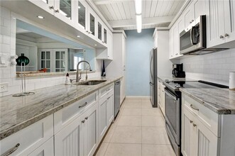 12 Sunset Ln in Pompano Beach, FL - Foto de edificio - Building Photo