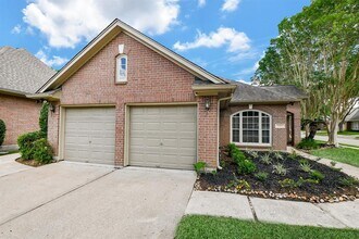 13702 Senca Park Dr in Houston, TX - Building Photo - Building Photo