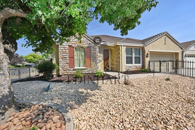 property at 6756 E Alta Ave