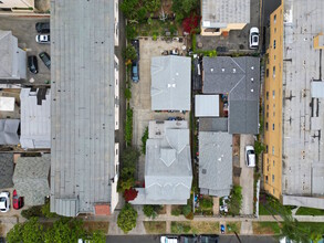 5237 Lexington Ave in Los Angeles, CA - Building Photo - Building Photo