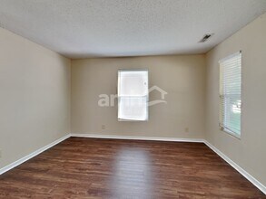 2317 Bridlewood Dr in Franklin, IN - Building Photo - Building Photo