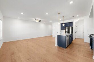 714 Rhone St in Cumming, GA - Building Photo - Building Photo