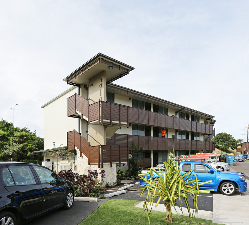 2715 Kolo Pl in Honolulu, HI - Building Photo