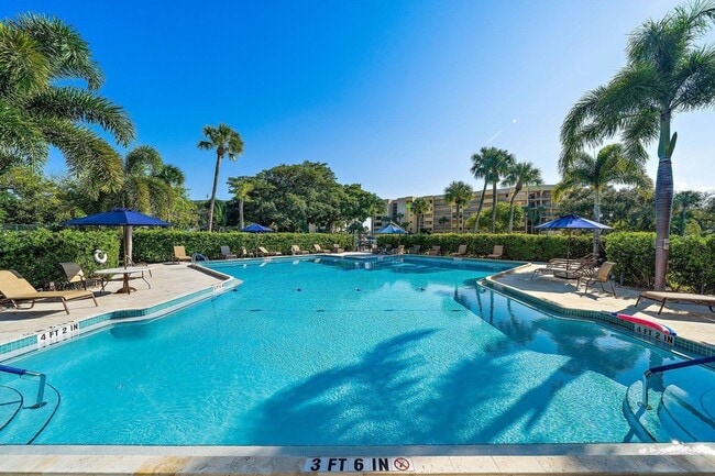1748 Jupiter Cove Dr, Unit 420A in Jupiter, FL - Building Photo - Building Photo