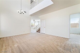 5202 Melbourne Ridge Ct in Las Vegas, NV - Building Photo - Building Photo