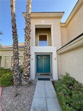 7809 Wasatch Maple Ave in Las Vegas, NV - Foto de edificio - Building Photo