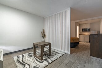 Elite Living Residence in Memphis, TN - Foto de edificio - Interior Photo