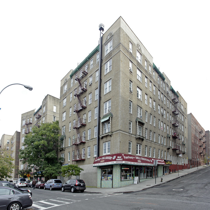 1270 Gerard Ave in Bronx, NY - Foto de edificio